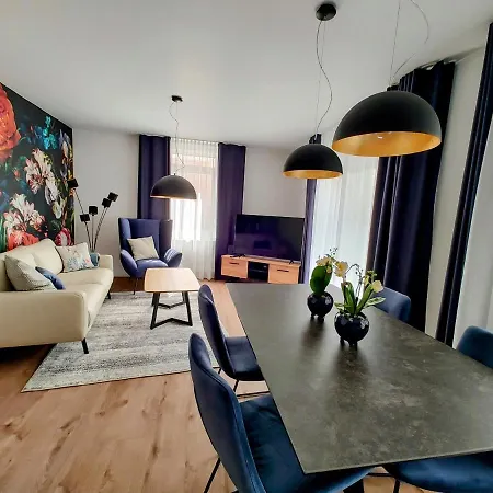 Am Wasserfall Apartment *
