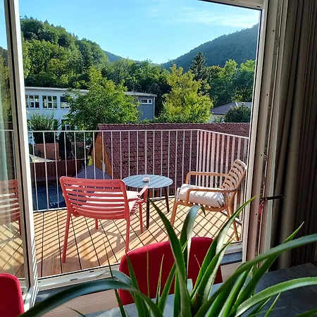 Am Wasserfall Apartment *